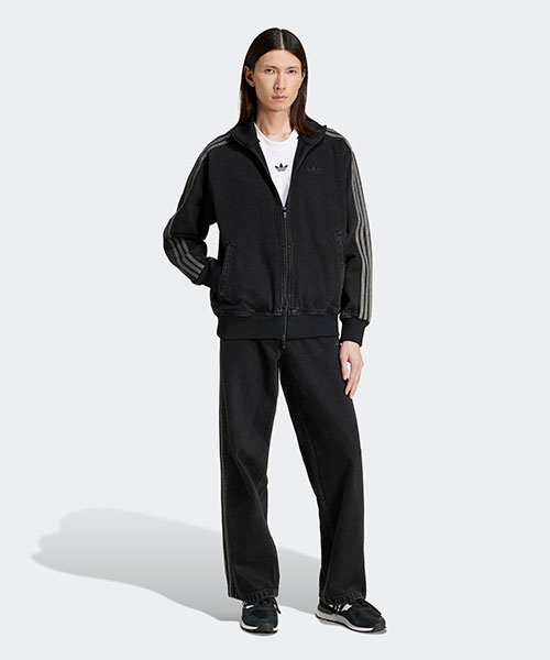 アディカラー　デニム　ファイヤーバードパンツ 35 アディダス adidas（アディダス）の「アディカラー デニム ファイヤーバード