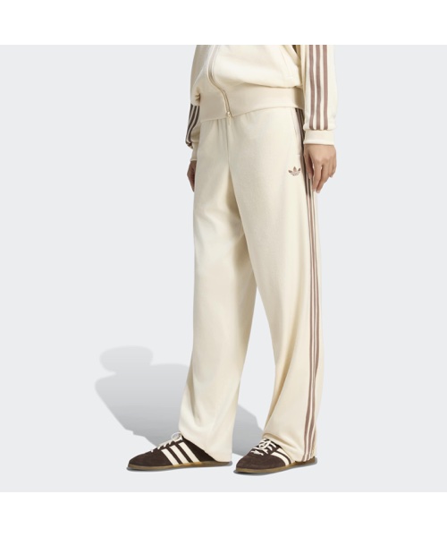 ファイヤーバード ベロア トラックパンツ（ジャージ）｜adidas