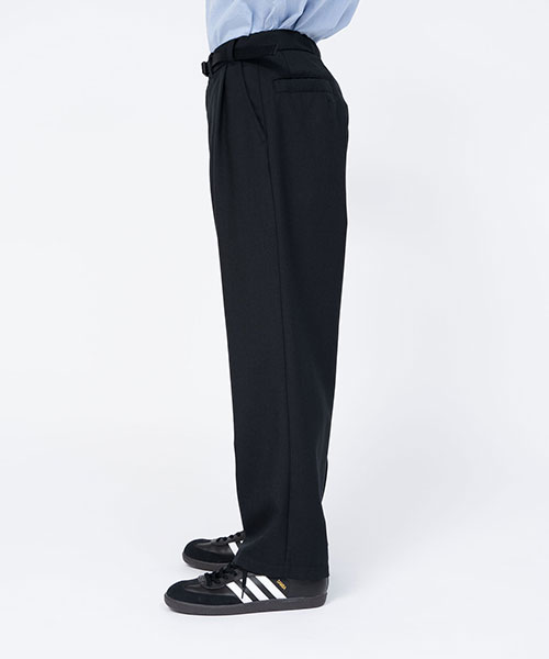 パンツ Oxford Wide Tapered Field Pants Polyester Wool Oxford Wide Tapered Field Pants｜THE NORTH