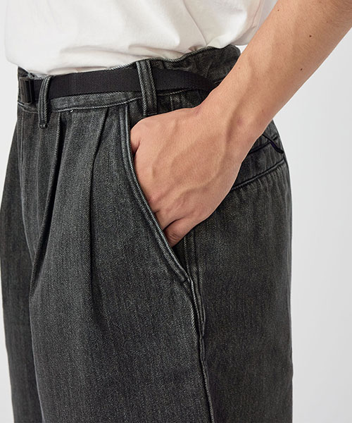 Denim Tuck Field Shorts｜THE NORTH FACE ザ ノースフェイス