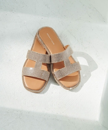 るるる　未使用◇LEG WARMERベージュ REGART メール便2足まで センターシームレス ストッキング 保湿