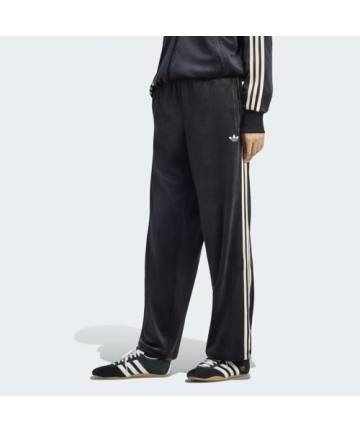 ファイヤーバード ベロア トラックパンツ（ジャージ）｜adidas