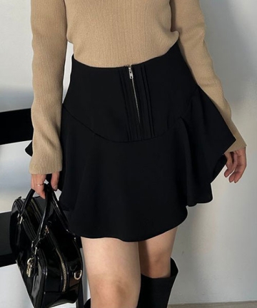 レイヤードフリルミニスカショーパン｜SNIDEL スナイデル