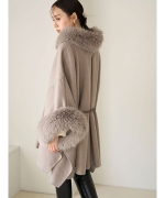 スナイデル　ファー付きミドルケープコート ファー付きミドルケープコート｜SNIDEL スナイデル